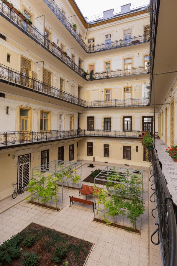 H29 Vivien Apartman Leilighet Budapest Eksteriør bilde